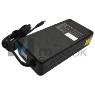 Fonte Carregador Para Notebook Dell Alienware M18x 240W Fonte Carregador Para Notebook Dell Alienware M18x 240W